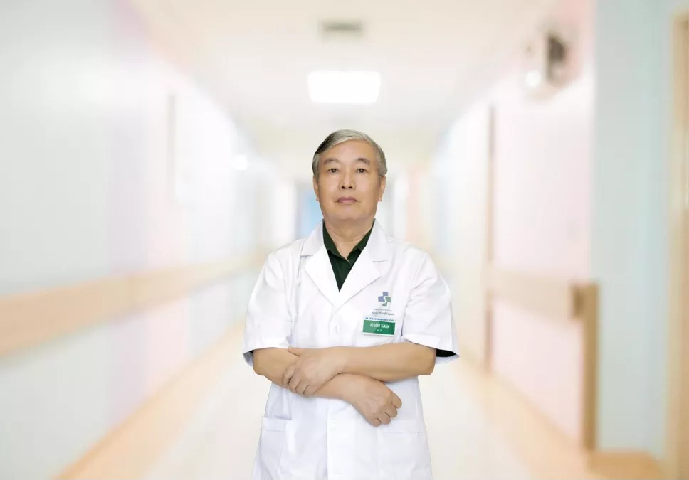 Bác sĩ Vũ Đình Thành 